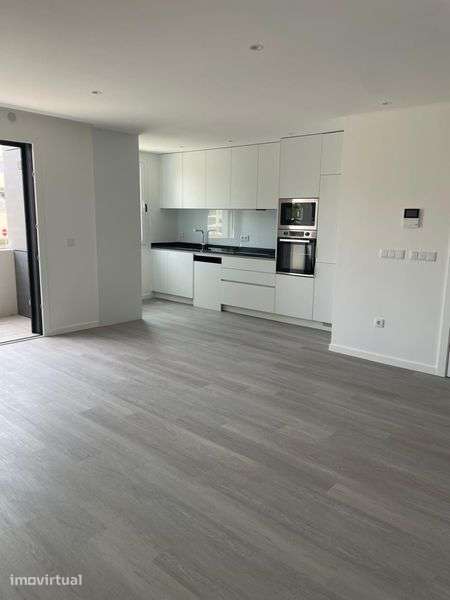 Arrendo apartamento T3 Novo-sem uso, Lourosa - Grande imagem: 2/8