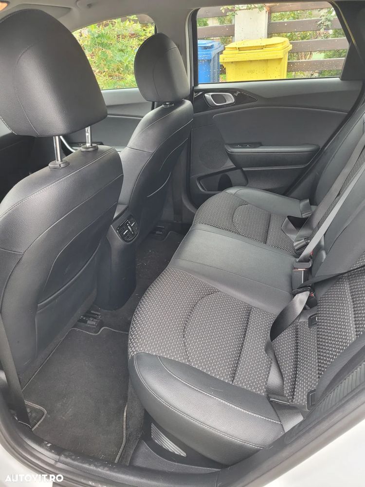 Kia Ceed SW 1.6 GDI DCT OPF Plug-in-Hybrid Spirit - 9