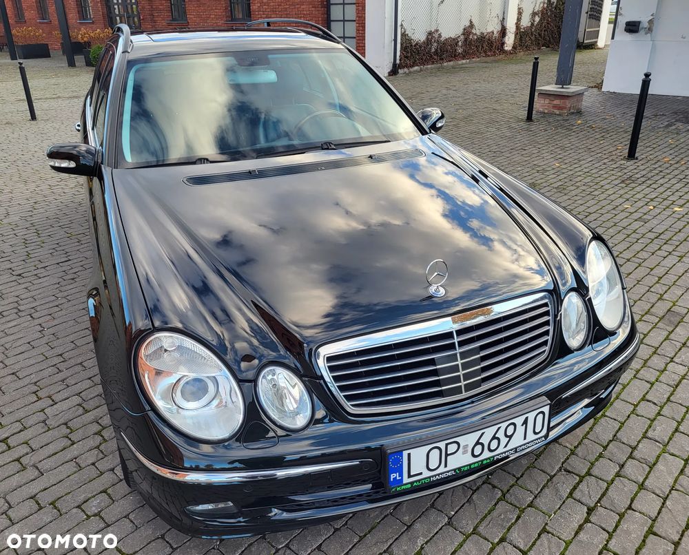 Mercedes-Benz Klasa E 500 T Avantgarde - 5