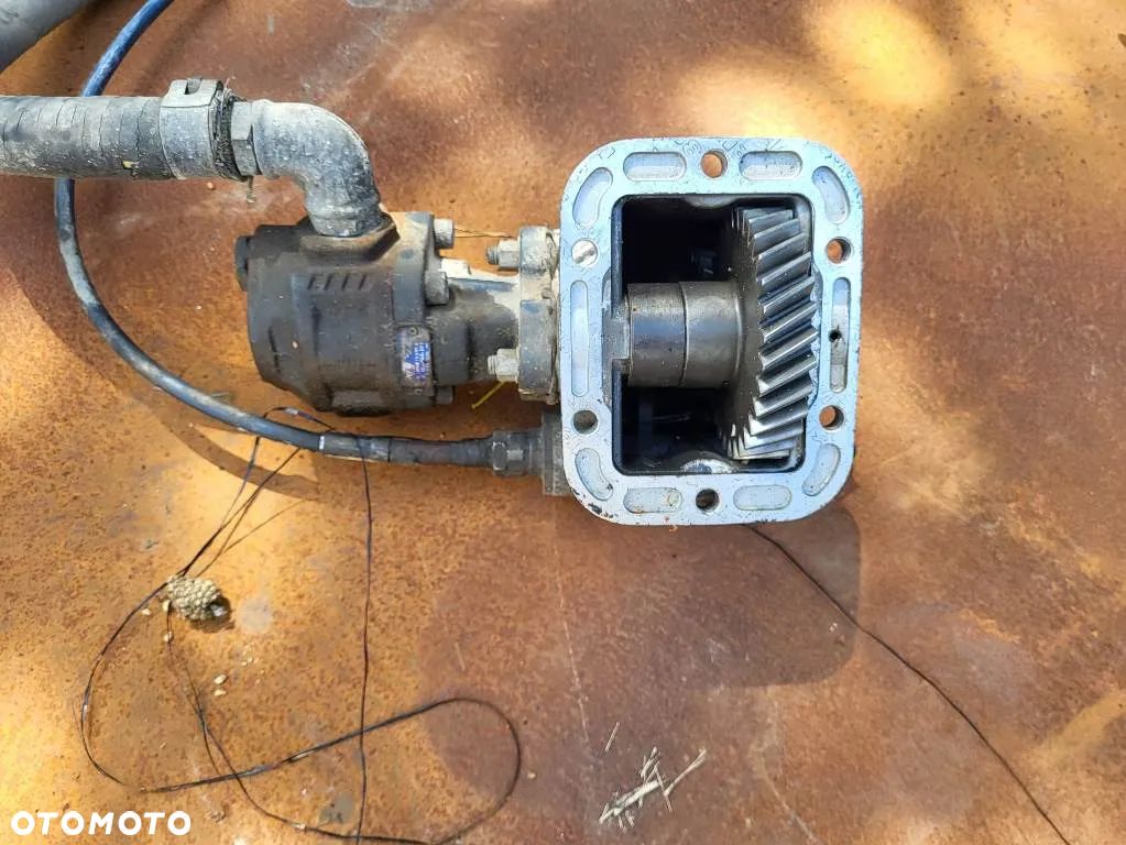 POMPA PRZYSRTAWKA hydrauliczna  KIPER WYWROTU HYDRAULICZNA IVECO DAILY   KIPER WYWROT HDS PALFINGER - 1
