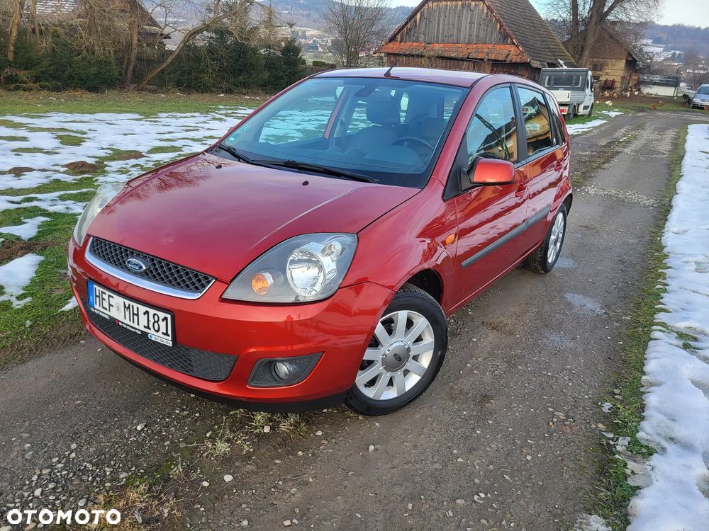Ford Fiesta 1.6 Ghia - 3