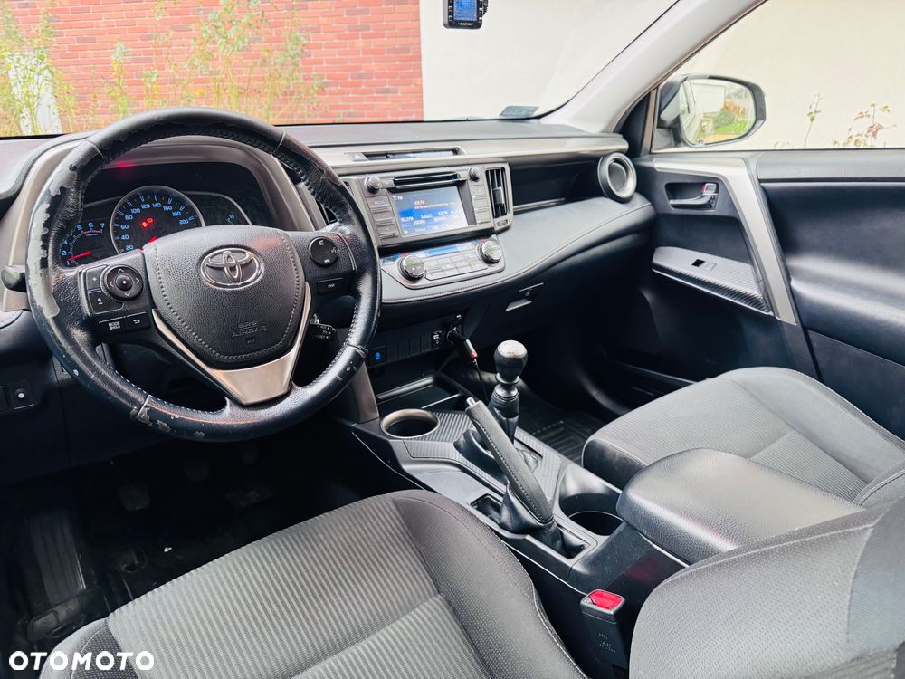 Toyota RAV4 2.0 D-4D Premium 4x2 - 20