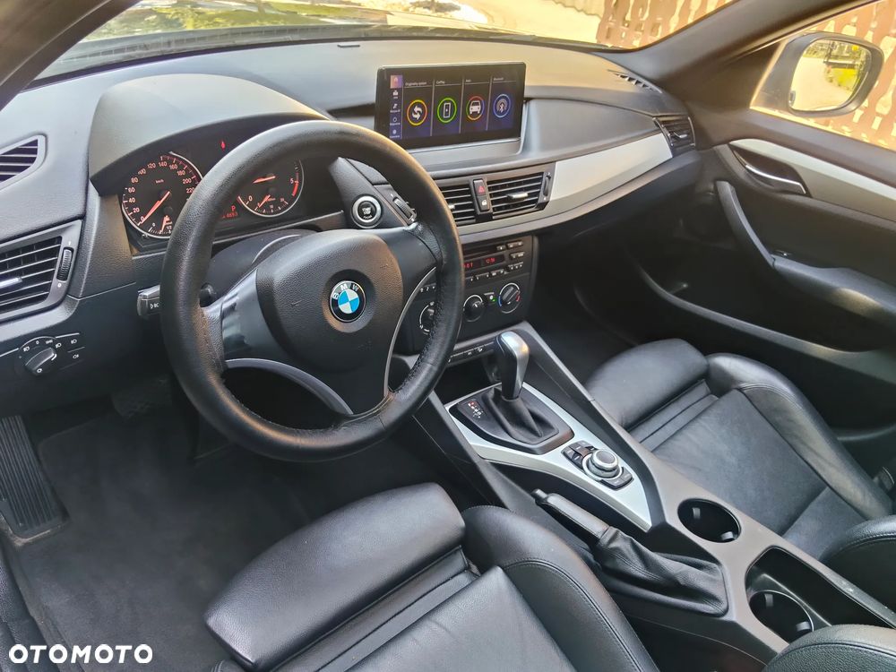 BMW X1 xDrive20d - 23