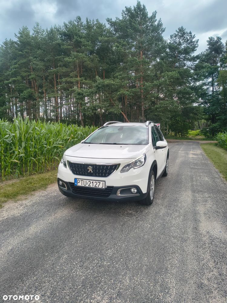 Peugeot 2008 1.2 Pure Tech GPF Signature S&S - 1