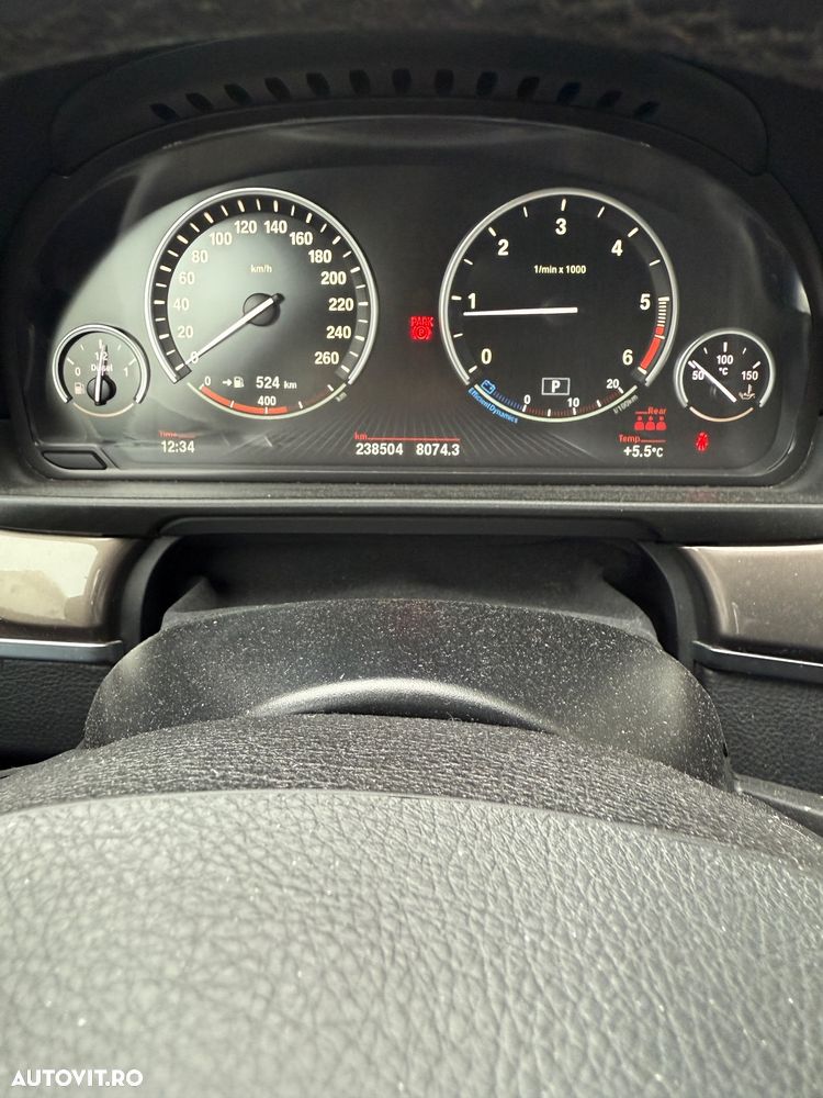 BMW Seria 5 518d Touring Aut. Modern Line - 22