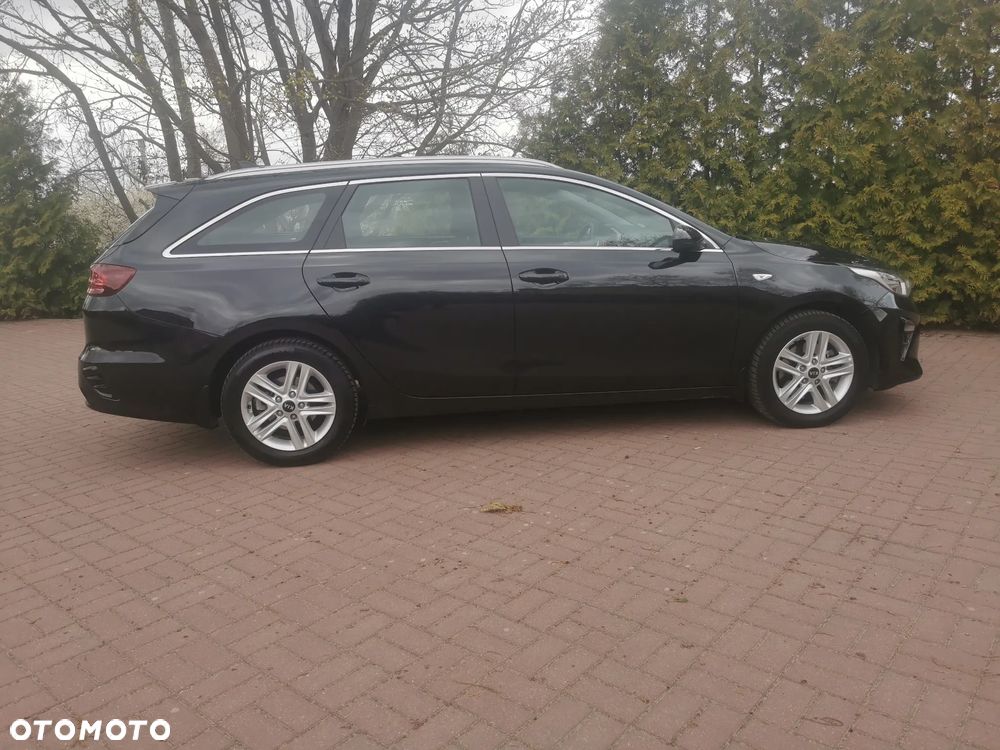 Kia Ceed 1.4 T-GDI M - 5