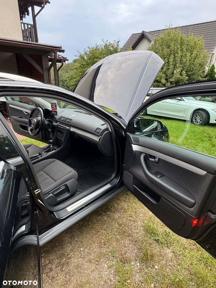 Audi A4 Avant 2.0 TDI DPF - 12
