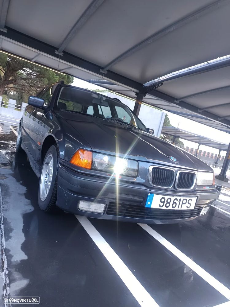 BMW 318 Gran Turismo - 1