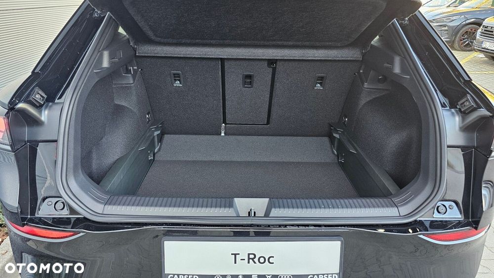 Volkswagen T-Roc - 17