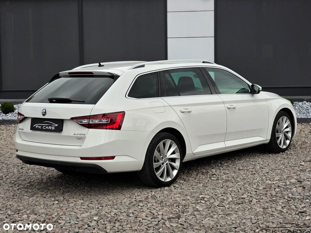 Skoda Superb Combi 2.0 TDI 4x4 DSG L&K - 17