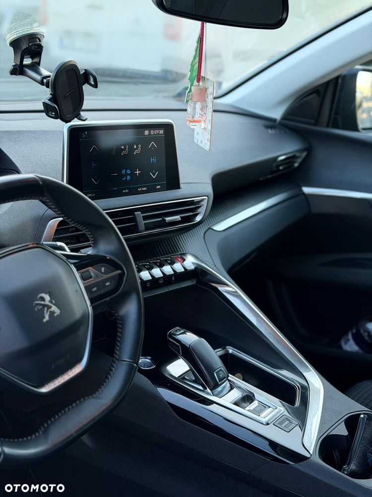 Peugeot 5008 1.5 BlueHDi Active S&S EAT8 - 7