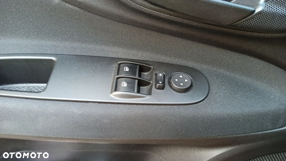 Fiat Punto 2012 - 10