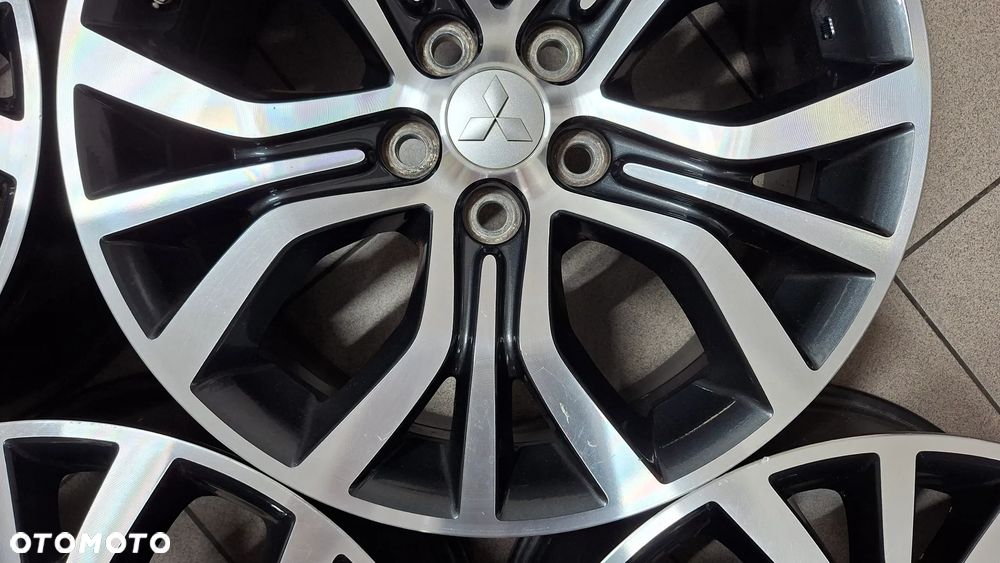 Felgi Aluminiowe 18 Mitsubishi Outlander III 5x114.3 ET 38 - 9
