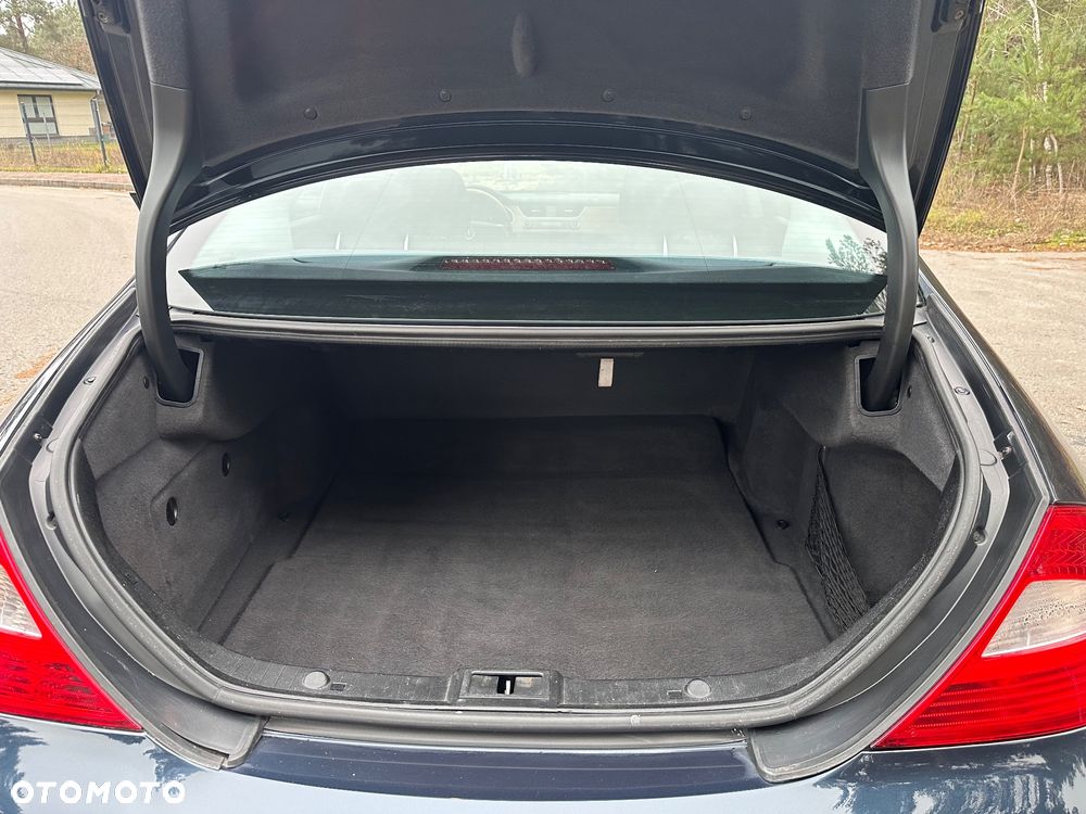 Mercedes-Benz CLS 350 CGI - 24