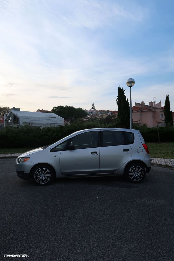 Mitsubishi Colt 1.1 Invite - 3
