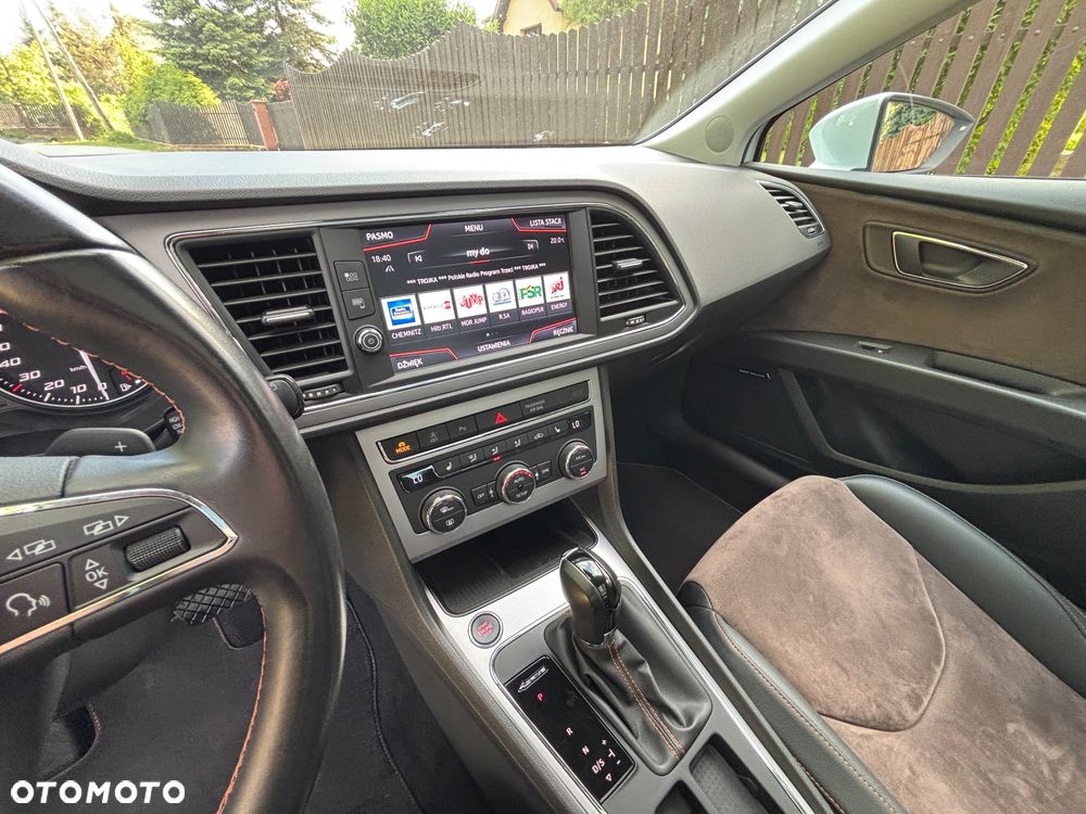 Seat Leon 1.8 TSI Start&Stop DSG XCELLENCE - 9