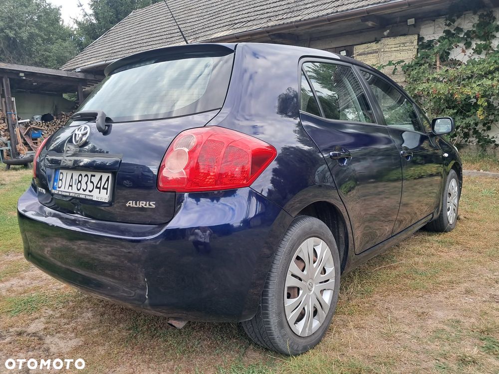 Toyota Auris 1.4 VVT-i - 11