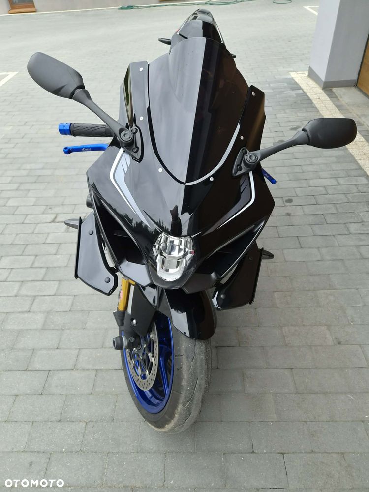 Suzuki GSX-R - 3
