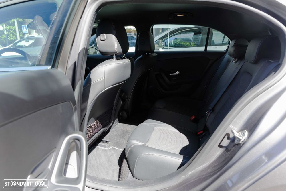 Mercedes-Benz A 180 - 20