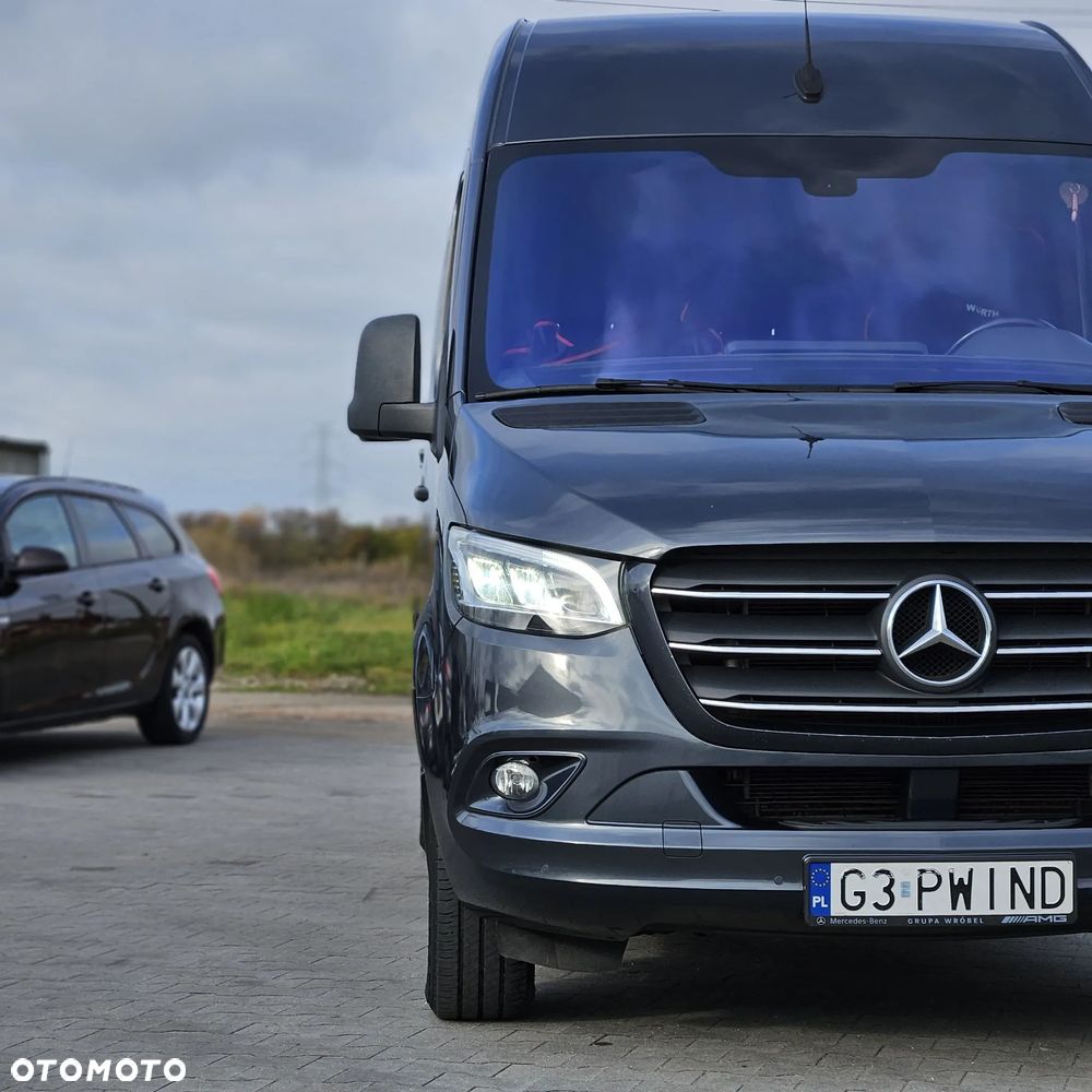 Mercedes-Benz Sprinter - 6
