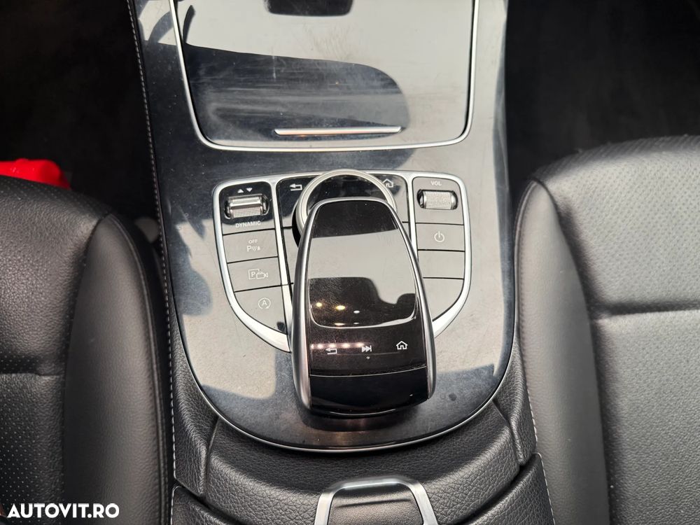 Mercedes-Benz E - 14