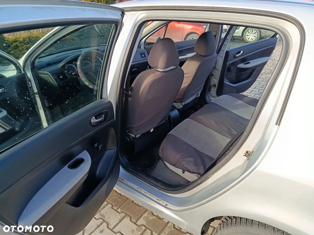 Peugeot 307 - 8