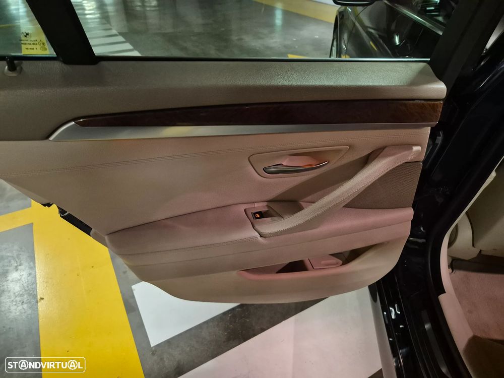 BMW 525 d Line Luxury Auto - 39