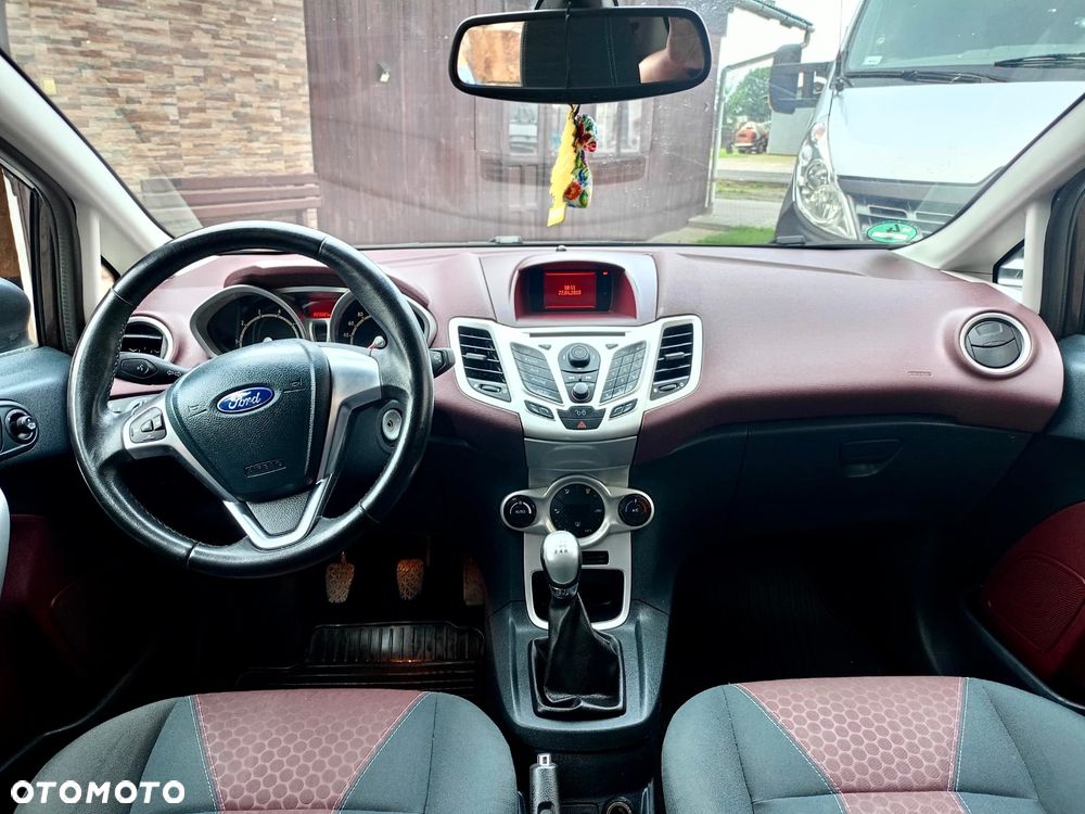 Ford Fiesta 1.25 Ambiente - 5
