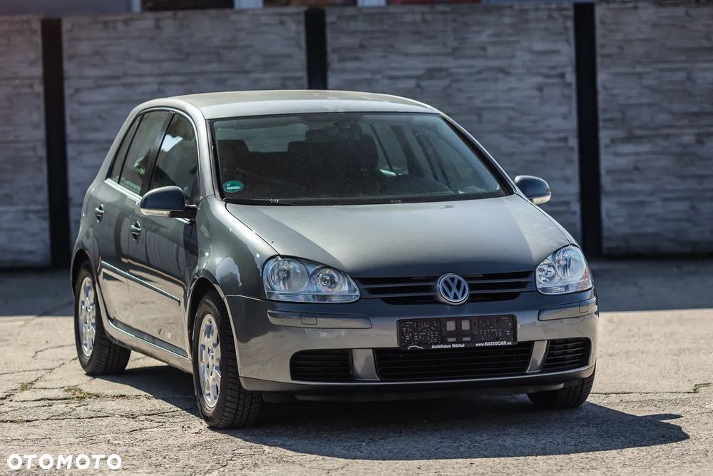 Volkswagen Golf 1.6 Comfortline - 6