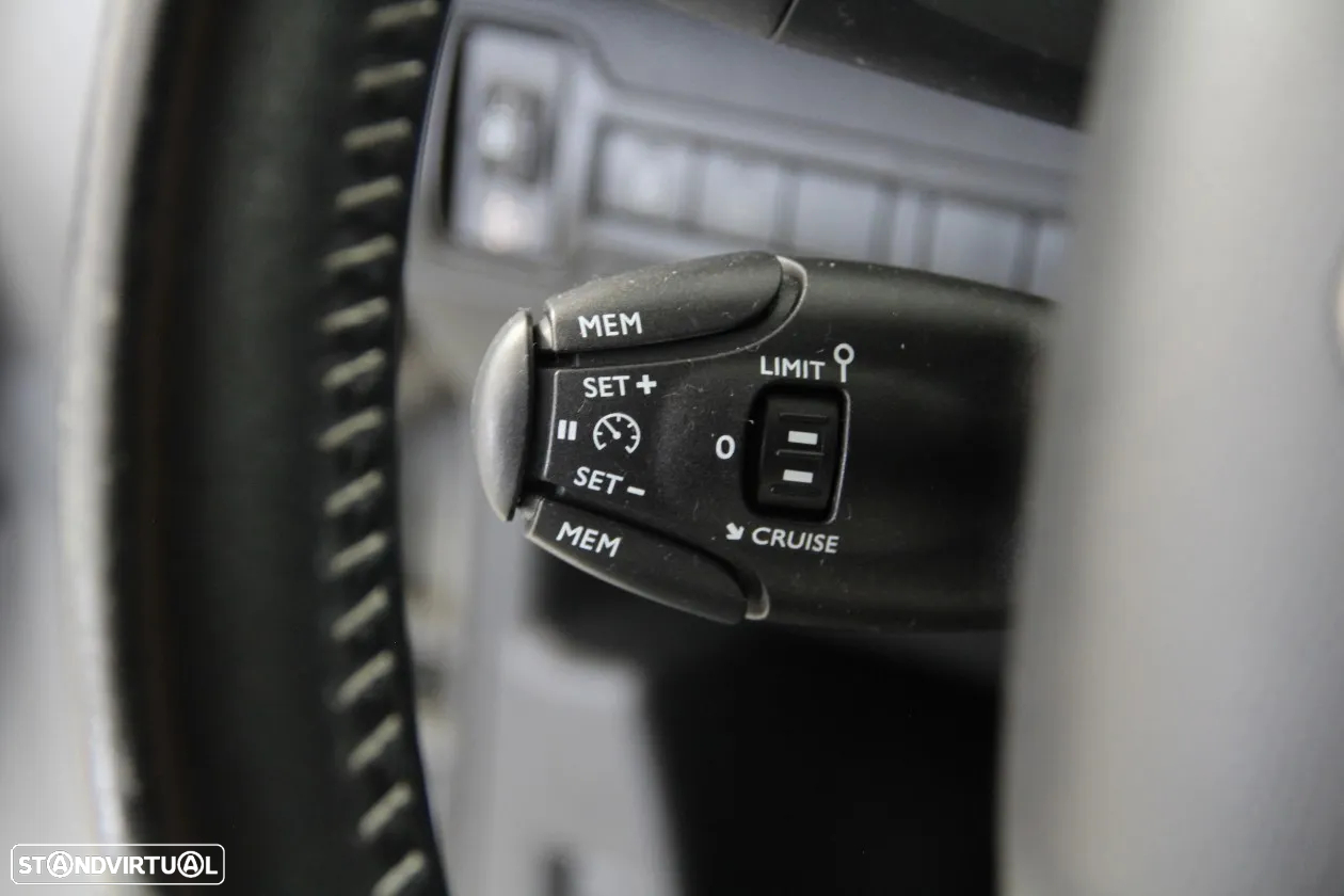 Peugeot 308 SW 1.6 BlueHDi Style - 13