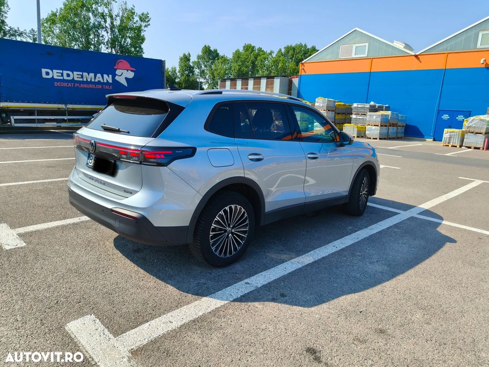 Volkswagen Tiguan - 5