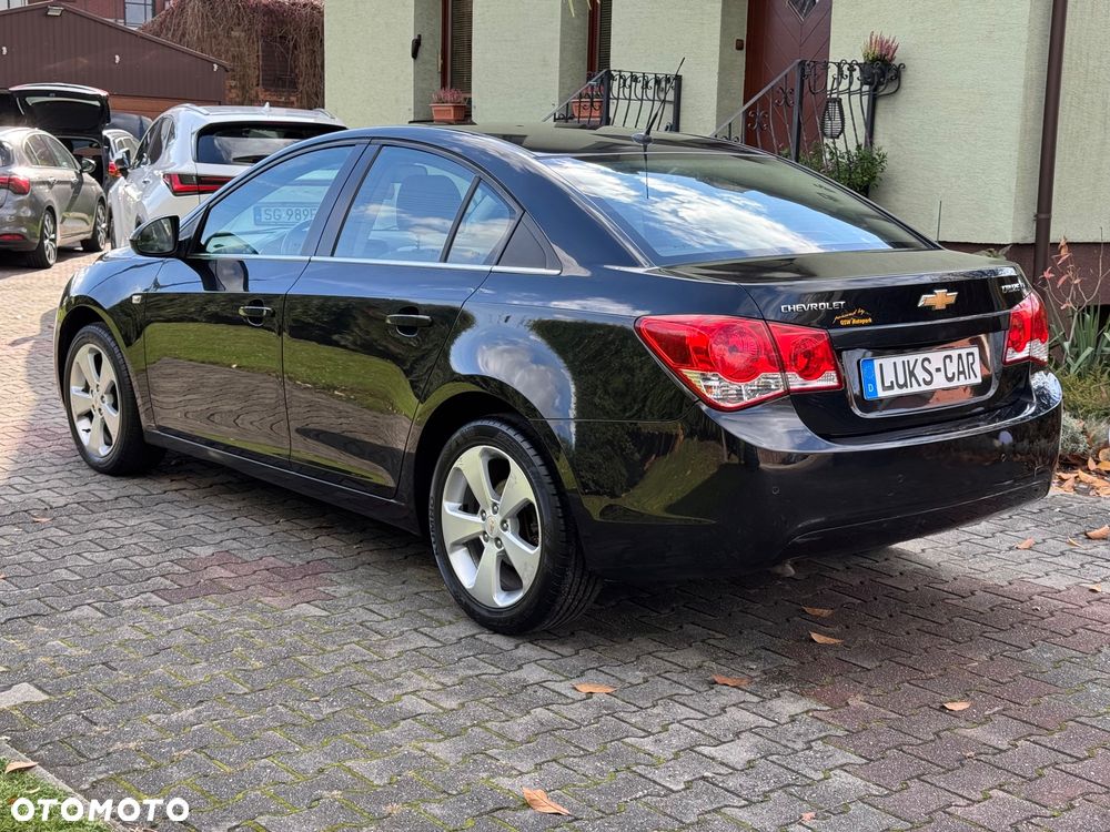 Chevrolet Cruze 1.8 LT+ - 3