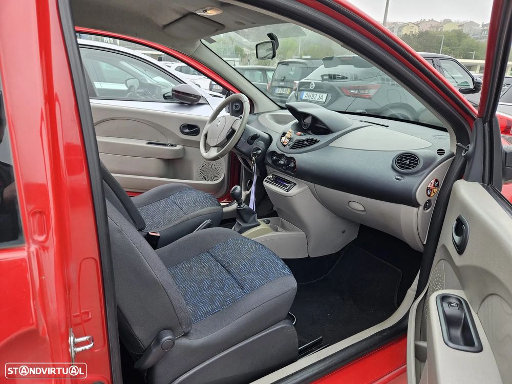 Renault Twingo - 8