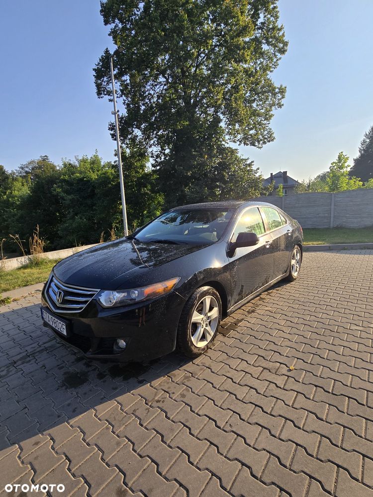 Honda Accord - 1