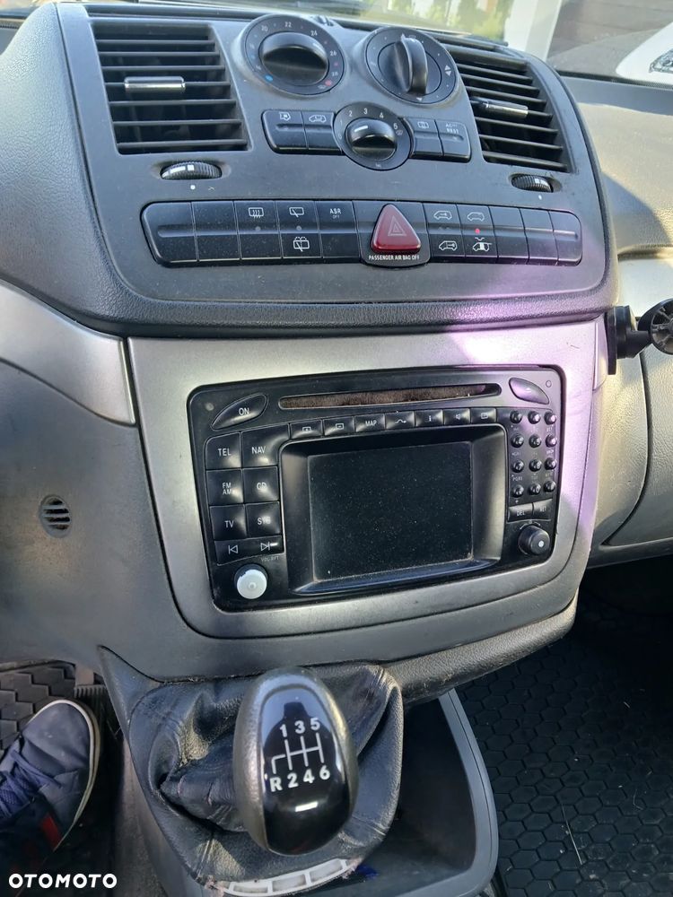 Mercedes-Benz Viano - 8