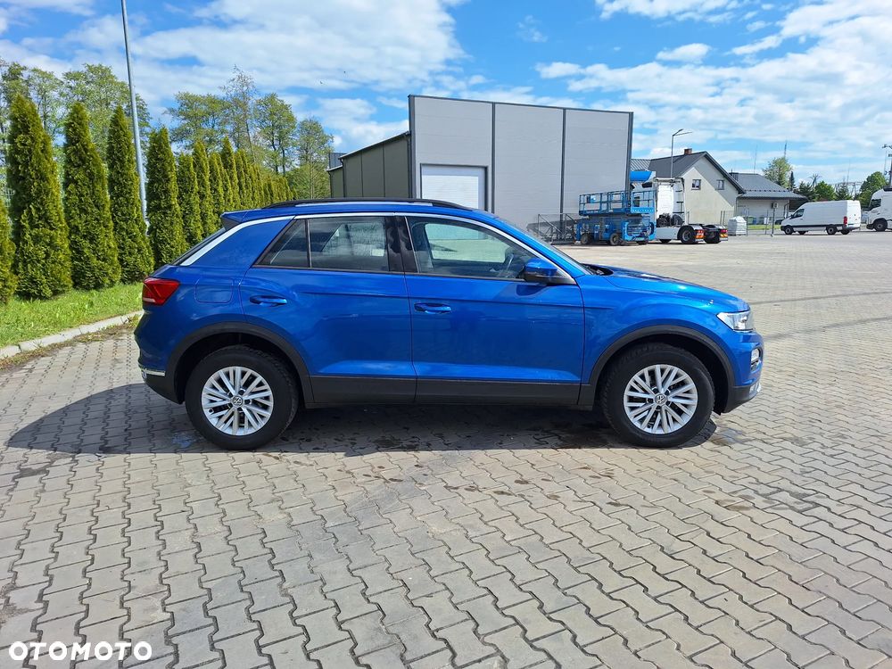 Volkswagen T-Roc - 4