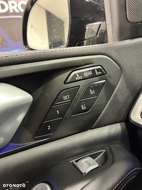 BMW X7 740Li xDrive sport - 36