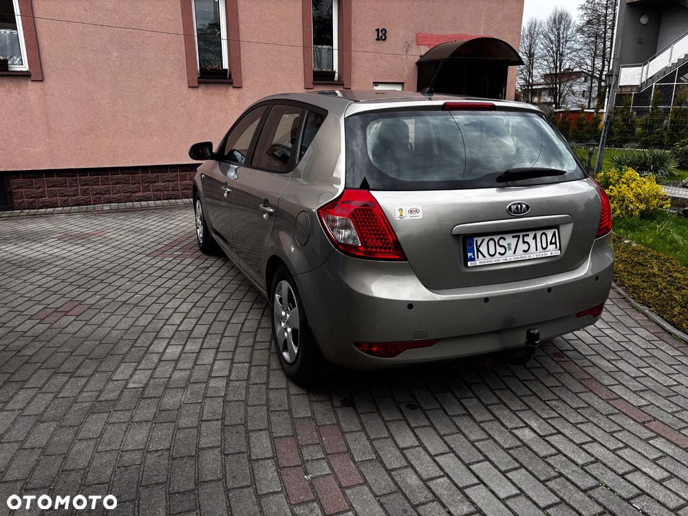 Kia Ceed 1.4 S Euro2012 - 5