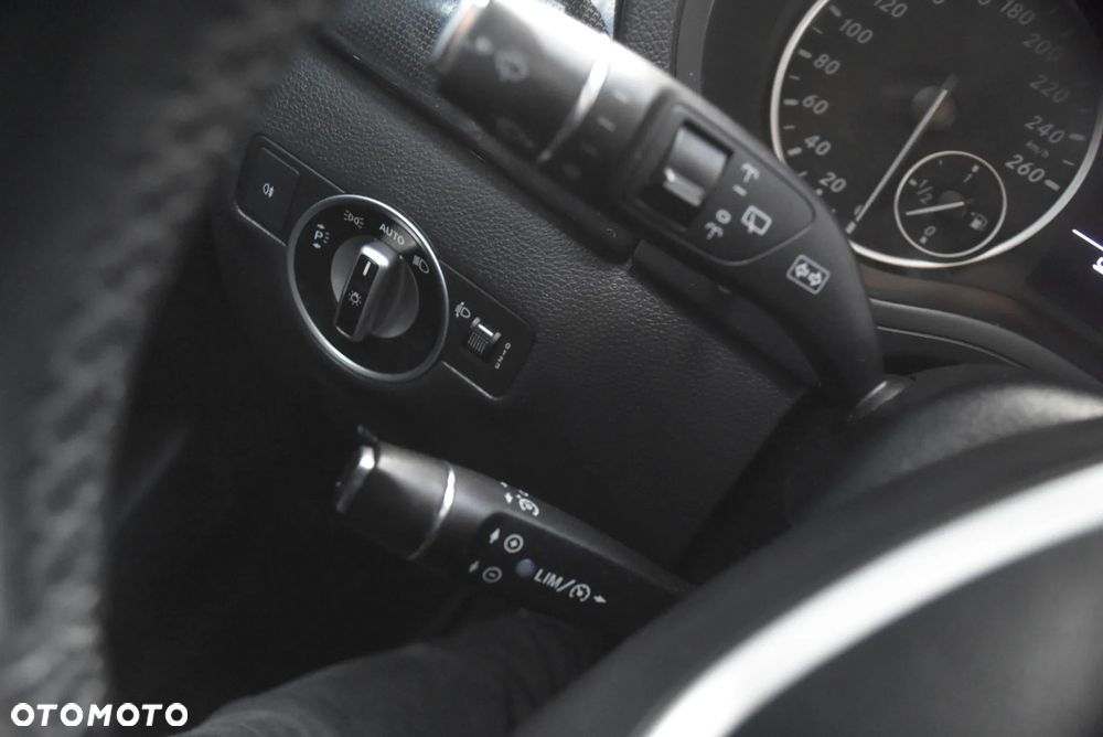 Mercedes-Benz Klasa B 200 CDI (BlueEFFICIENCY) - 21