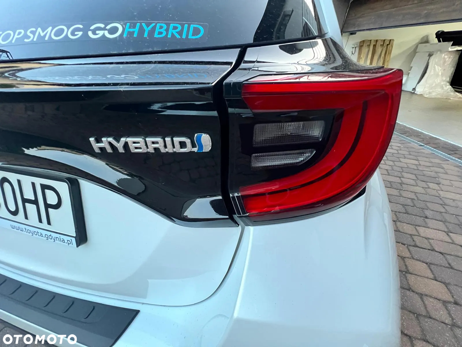 Toyota Yaris Hybrid 1.5 Executive - 12