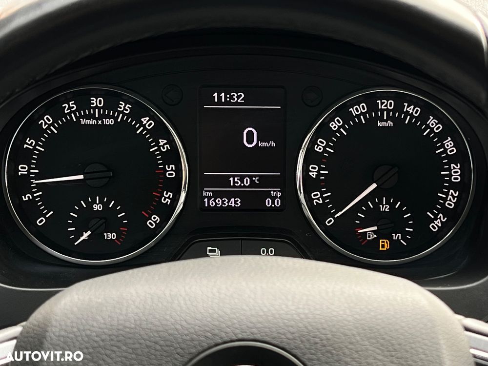 Skoda RAPID 1.6 TDI Ambition - 22