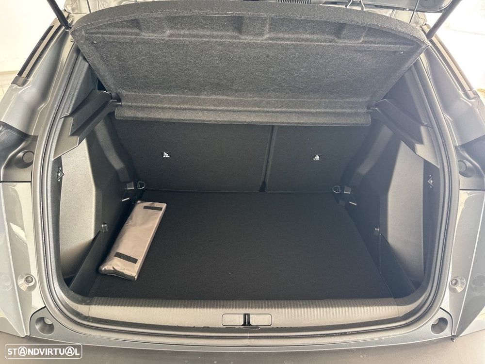 Peugeot 2008 1.2 PureTech Allure - 6