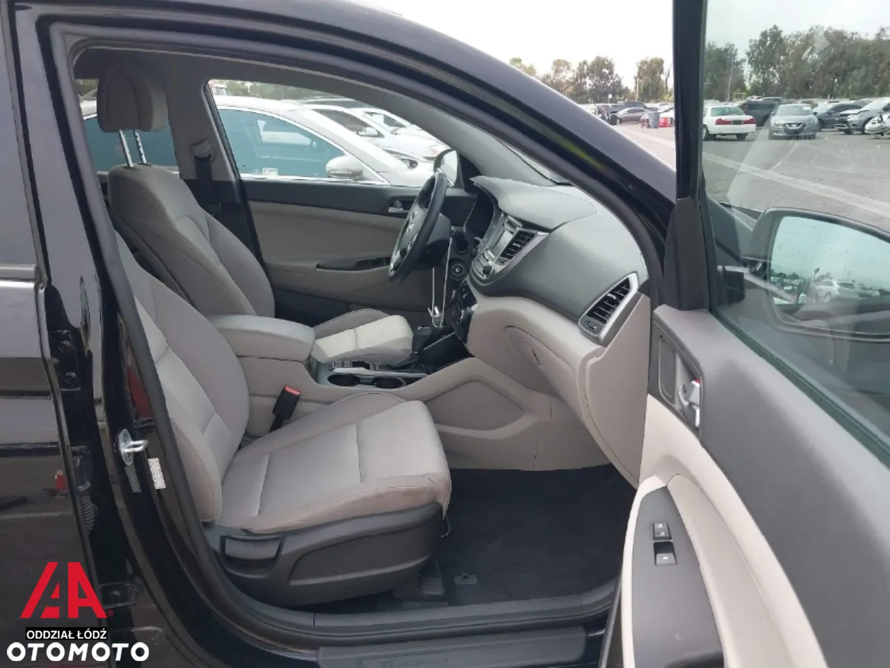 Hyundai Tucson - 8
