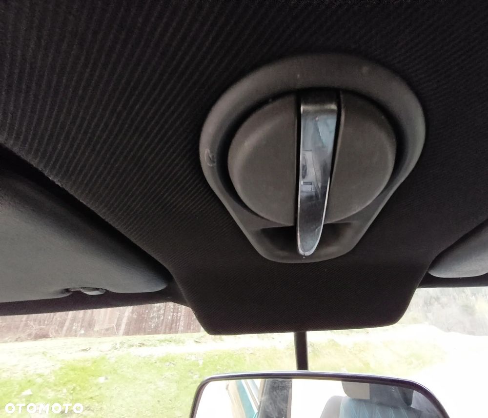 BMW Seria 3 316i - 35