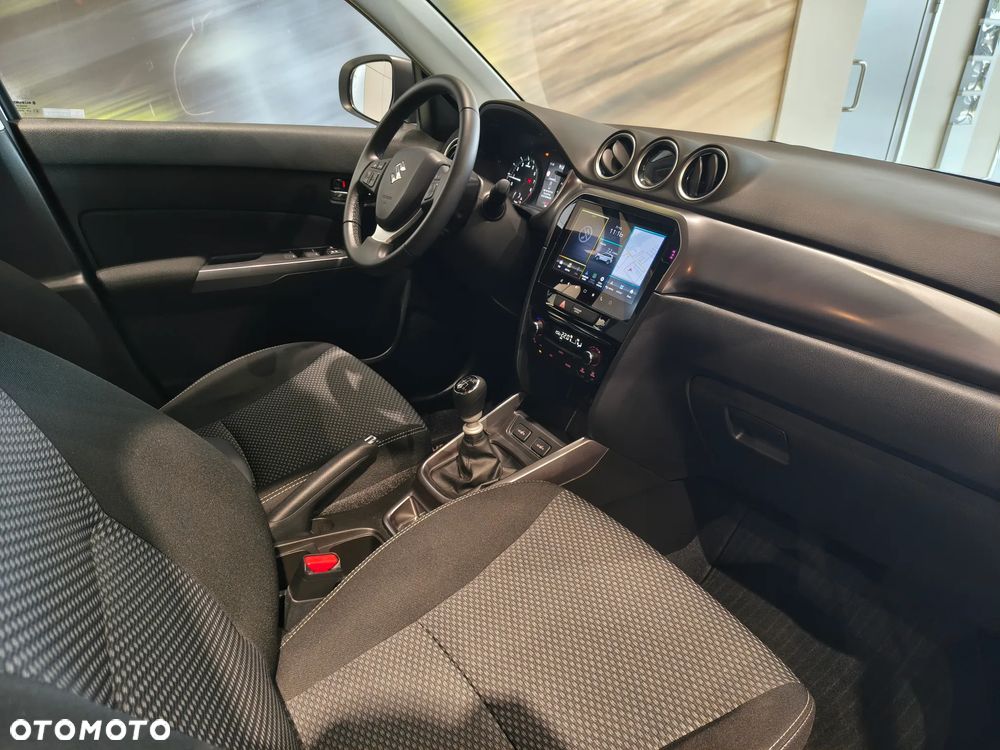 Suzuki Vitara 1.4 Boosterjet mHEV Premium Plus 2WD - 18