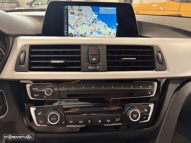 BMW 320 d Sport-Aut. Efficient Dynamics Edition Blue Per Sport Line - 36