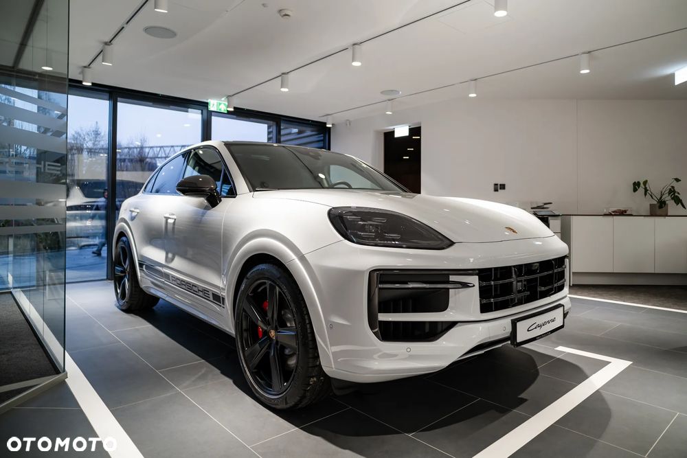 Porsche Cayenne - 6