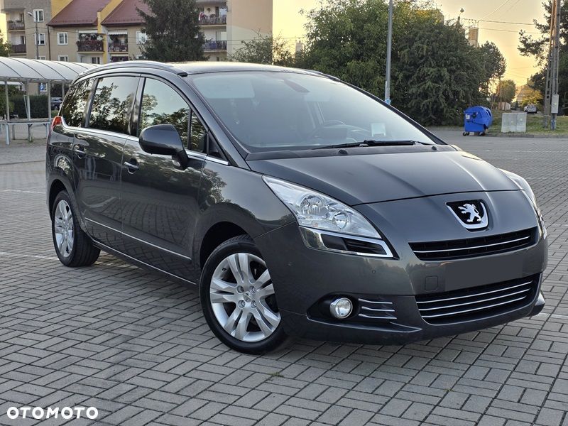 Peugeot 5008 1.6 HDi Family 7os - 5