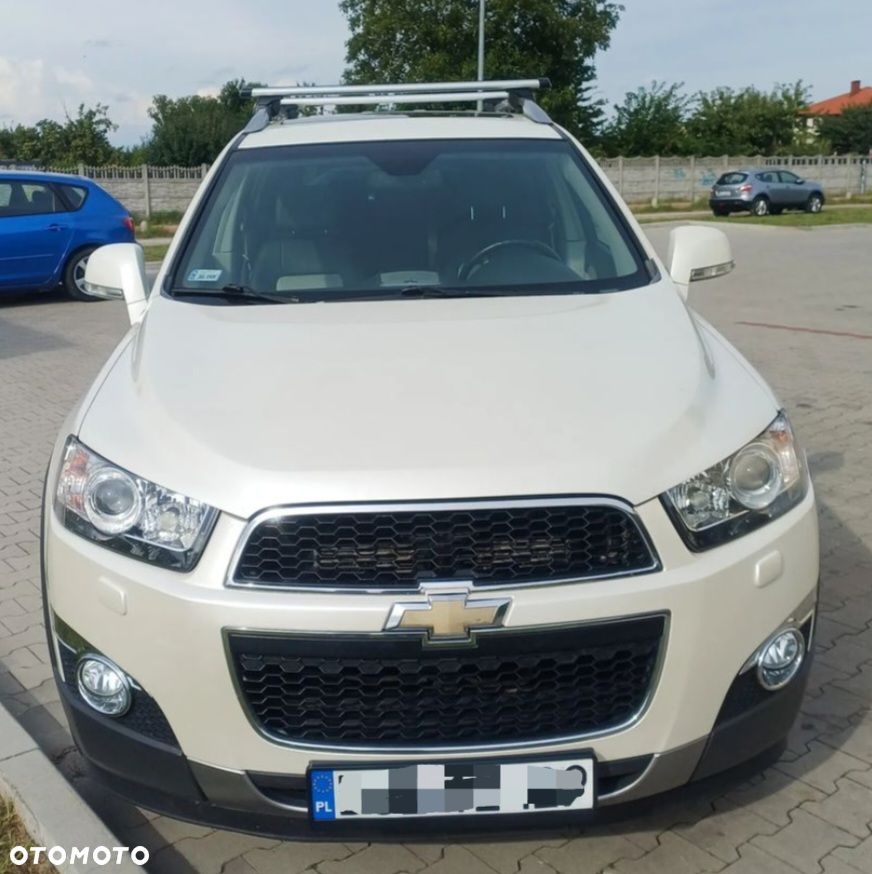 Chevrolet Captiva 2.2 4WD LTZ - 5