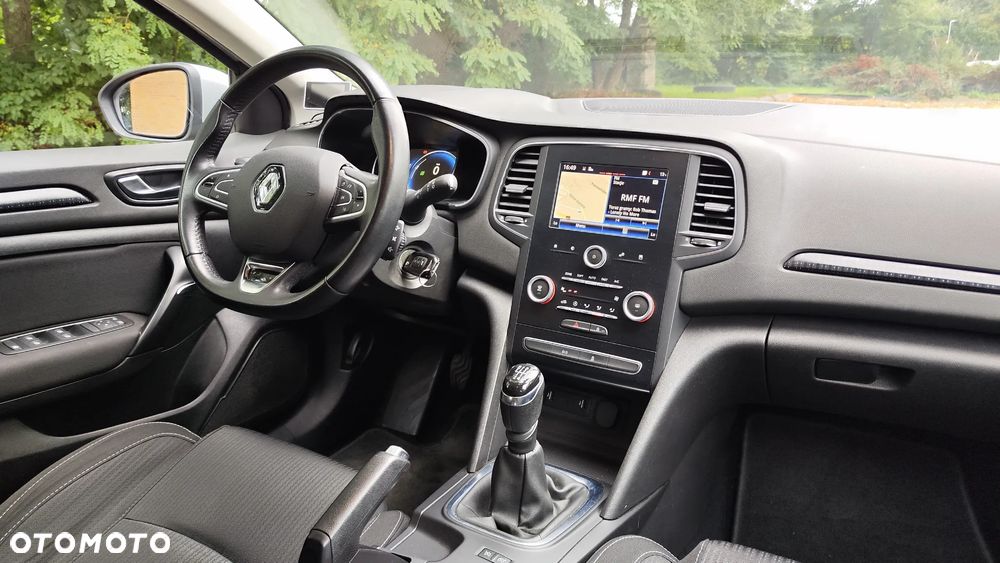 Renault Megane ENERGY TCe 100 EXPERIENCE - 30